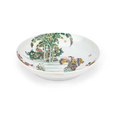 Lot 78 - A CHINESE FAMILLE VERTE SAUCER DISH