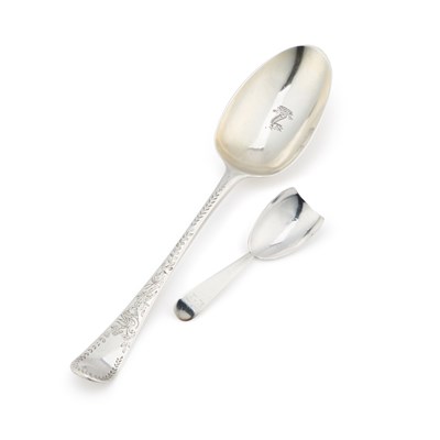 Lot 253 - A GEORGE III SILVER TABLESPOON