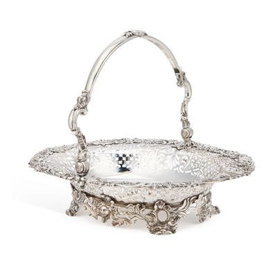 Lot 428 - A GEORGE II SILVER CAKE BASKET