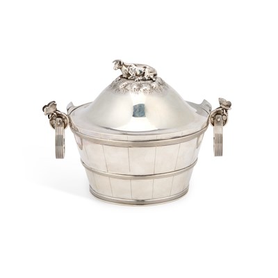 Lot 199 - AN AMERICAN STERLING SILVER BUTTER DISH