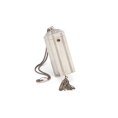 Lot 255 - AN ART DECO CONTINENTAL SILVER LADY'S CASE