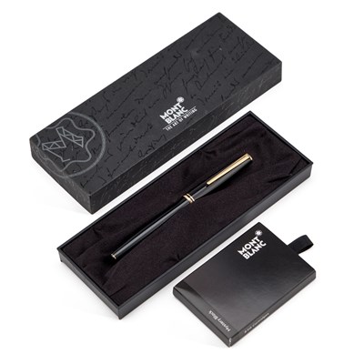 Lot 725 - A MONTBLANC GENERATION FOUNTAIN PEN
