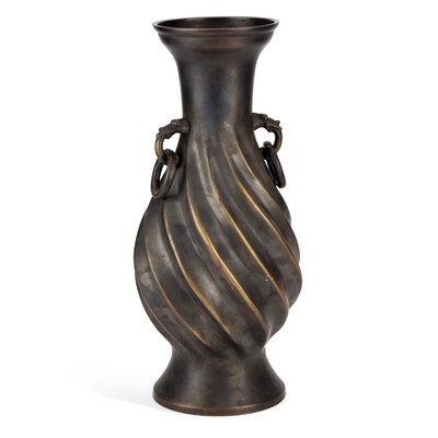 Lot 108 - A LARGE BRONZE VASE