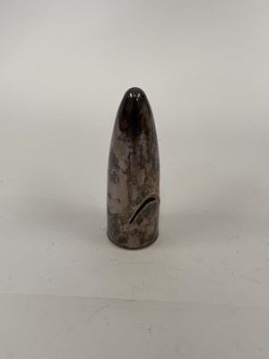 Lot 306 - AN ELIZABETH II SILVER CANISTER