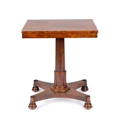 Lot 221 - AN EARLY 19TH CENTURY ROSEWOOD OCCASIONAL TABLE