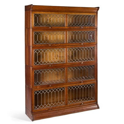 Lot 651 - A LARGE EARLY 20TH CENTURY WERNICKE-TYPE OAK STACKING BOOKCASE