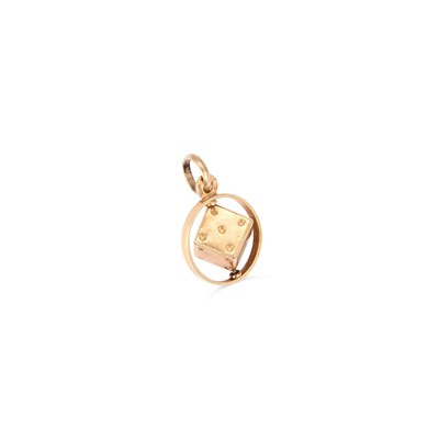 Lot 448 - A 9 CARAT GOLD SPINNING LUCKY DICE CHARM PENDANT