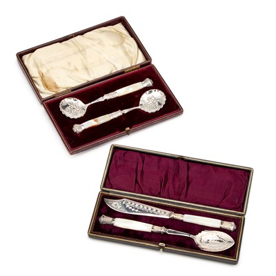 Lot 263 - A PAIR OF VICTORIAN SILVER-PLATED AND MOTHER-OF-PEARL HANDLED SERVING SPOONS