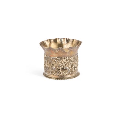 Lot 365 - A VICTORIAN SILVER BOWL