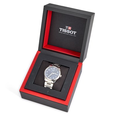 Lot 380 - A GENTS STEEL TISSOT BRACELET WATCH