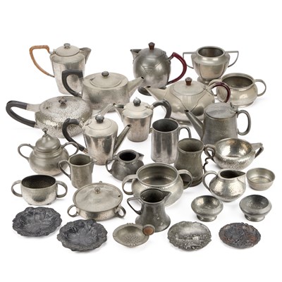 Lot 203 - A GROUP OF 20TH CENTURY PEWTER