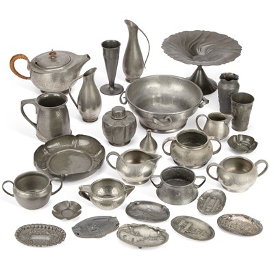 Lot 219 - A GROUP OF 2OTH CENTURY PEWTER