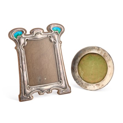 Lot 287 - AN ART NOUVEAU SILVER AND ENAMEL PHOTOGRAPH FRAME