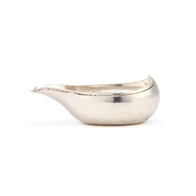 Lot 400 - A GEORGE III SILVER PAP BOAT