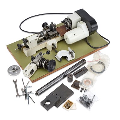 Lot 308 - AN EMCO UNIMAT 3 LATHE