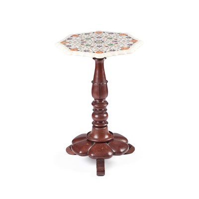 Lot 694 - A 19TH CENTURY SPECIMEN TOP SIDE TABLE