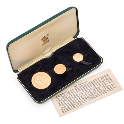 Lot 536 - A ROYAL MINT ISLE OF MAN SPECIMEN GOLD PROOF COIN SET, 1965