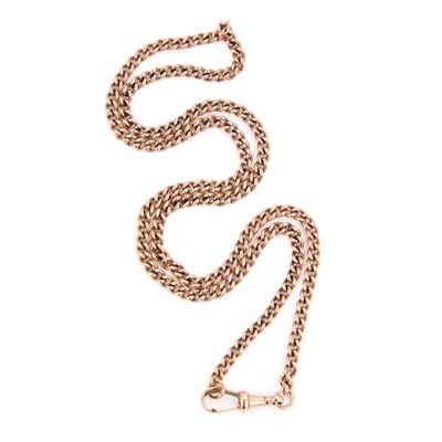 Lot 465 - A 9 CARAT ROSE GOLD CURB LINK CHAIN WITH A DOG CLIP