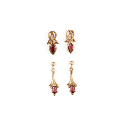 Lot 485 - TWO PAIRS OF GARNET PENDANT EARRINGS