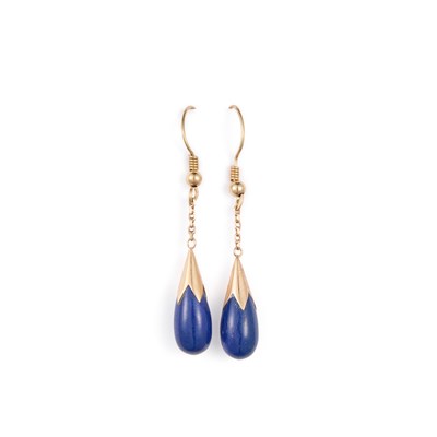 Lot 456 - A PAIR OF LAPIS LAZULI PENDANT EARRINGS