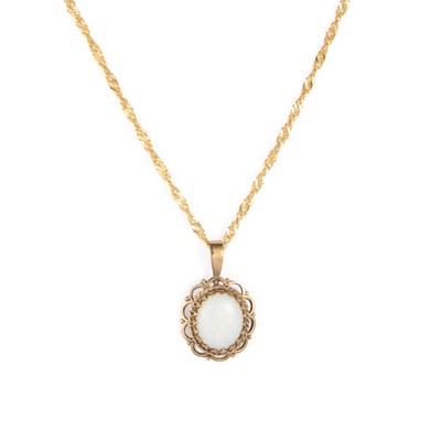 Lot 504 - A 9 CARAT GOLD OPAL PENDANT ON CHAIN