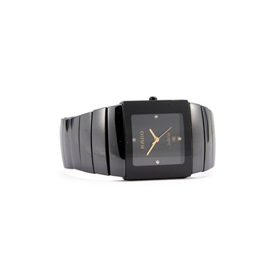 Lot 334 - A RADO BLACK CERAMIC BRACELET WATCH