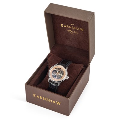 Lot 329 - A GENTS STEEL EARNSHAW STRAP WATCH