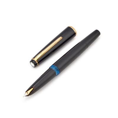 Lot 573 - A MONTBLANC NO. 31 FOUNTAIN PEN