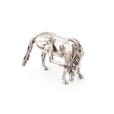 Lot 112 - EMMA MACDERMOTT (IRISH, B.1957), A CAST SILVER MODEL OF A HORSE
