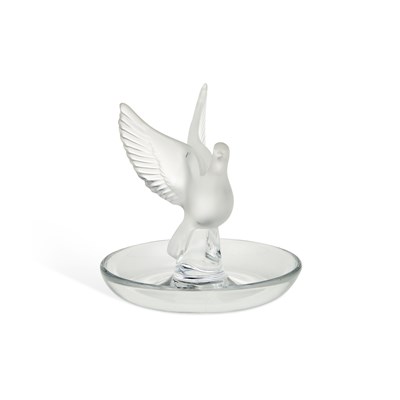 Lot 22 - A LALIQUE 'DOVE' CENDRIER