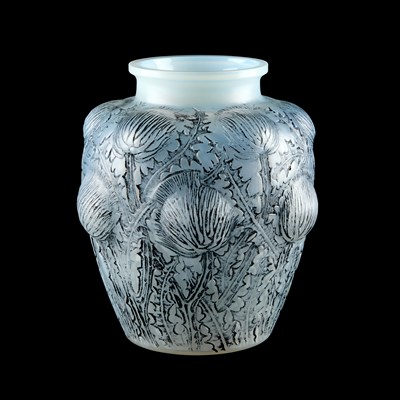 Lot 7 - RENÉ LALIQUE (FRENCH, 1860-1945), A 'DOMREMY' VASE