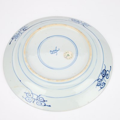 Lot 120 - A CHINESE BLUE AND WHITE KRAAK PLATE
