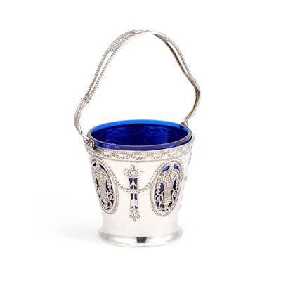 Lot 325 - A LARGE GERMAN SILVER BASKET