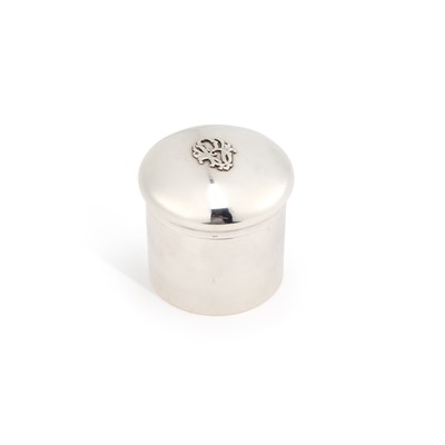 Lot 251 - A GERMAN SILVER COSMETICS BOX