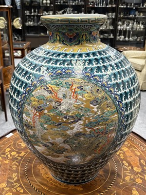 Lot 81 - A VERY LARGE JAPANESE ENAMEL DECORATED PORCELAIN VASE