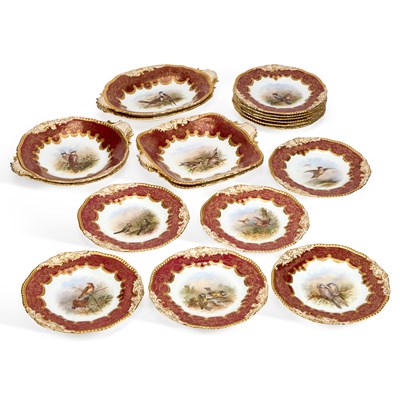 Lot 101 - A COALPORT ORNITHOLOGICAL DESSERT SERVICE