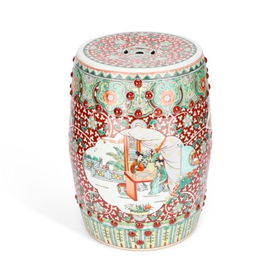 Lot 67 - A CHINESE FAMILLE VERTE PIERCED PORCELAIN GARDEN SEAT