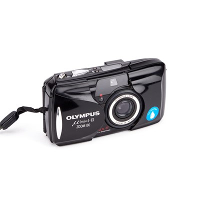 Lot 237 - AN OLYMPUS MJU-II ZOOM 80 ALL-WEATHER COMPACT CAMERA
