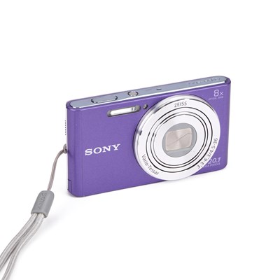 Lot 224 - A SONY CYBERSHOT DSC-W830 DIGITAL CAMERA