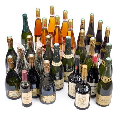 Lot 13 - A QUANTITY OF WINE AND CHAMPAGNE