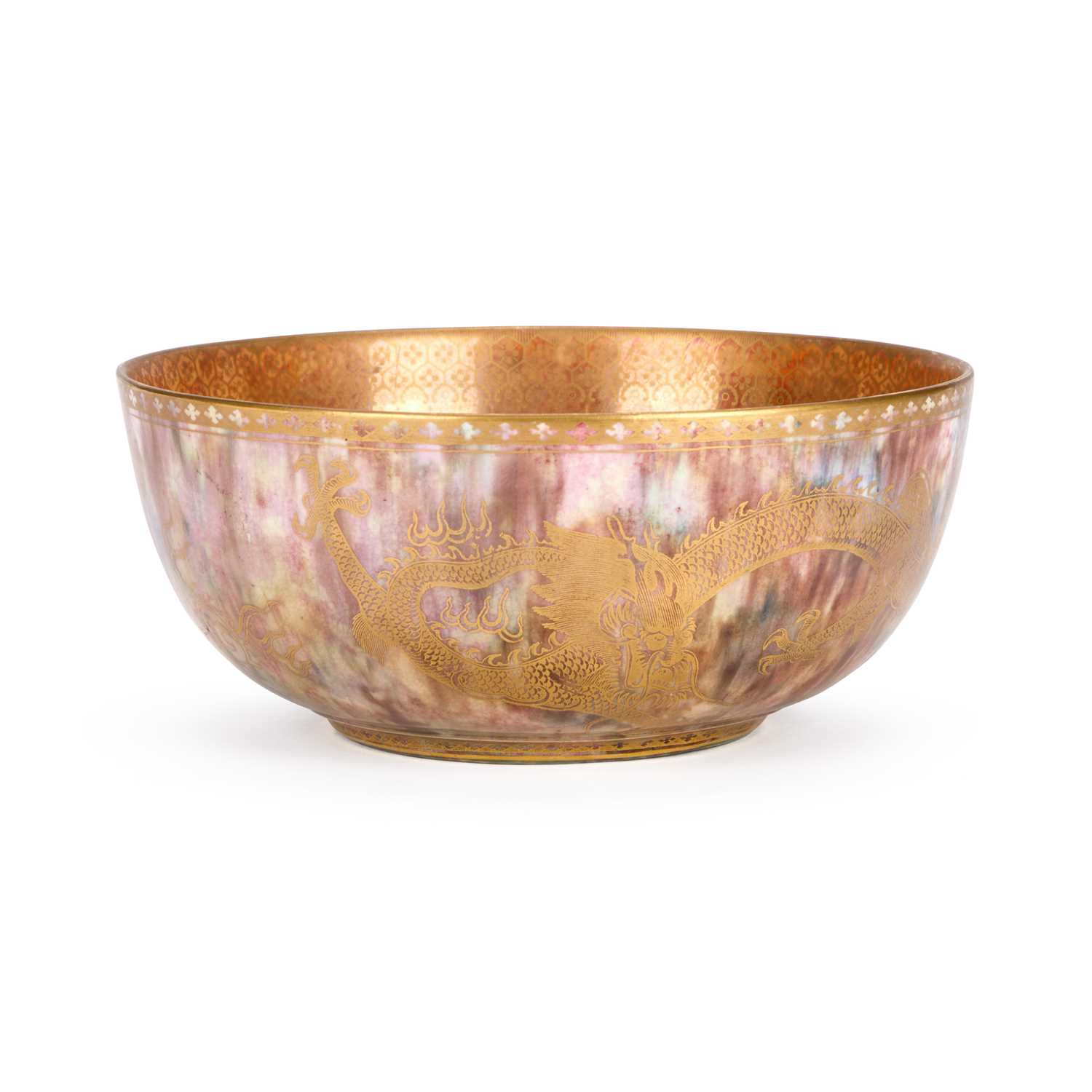Lot 72 - A WEDGWOOD 'DRAGON' LUSTRE BOWL