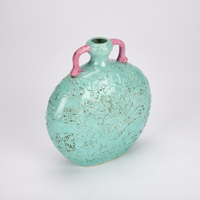 Lot 260 - A CHINESE TURQUOISE-GLAZED PORCELAIN 'DRAGON' MOONFLASK