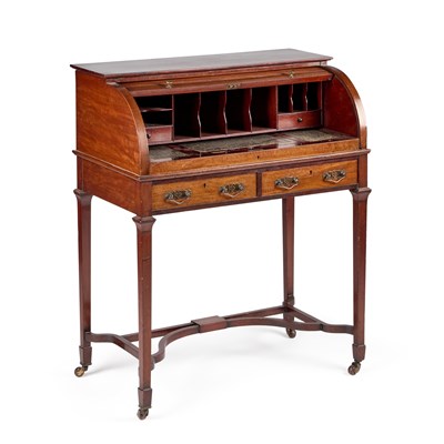 Lot 1048 - AN EDWARDIAN MAHOGANY CYLINDER DESK