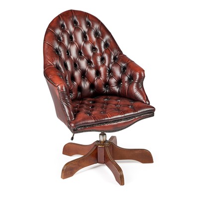 Lot 1079 - A DEEP-BUTTONED LEATHER DESK CHAIR
