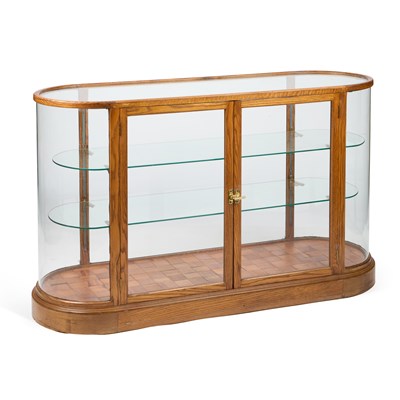 Lot 1040 - AN EARLY 20TH CENTURY OAK AND GLAZED DISPLAY COUNTER