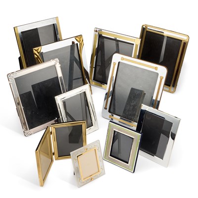 Lot 330 - A GROUP OF TWELVE PHOTOGRAPH FRAMES