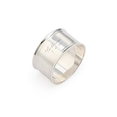 Lot 400 - A GEORGE VI SILVER NAPKIN RING