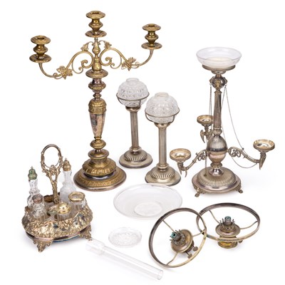 Lot 152 - A GROUP OF VICTORIAN AND LATER SILVER-PLATE