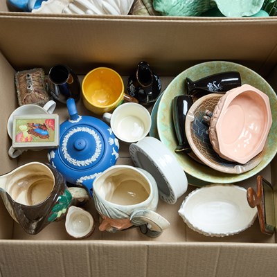 Lot 101 - TWO BOXES OF CERAMICS