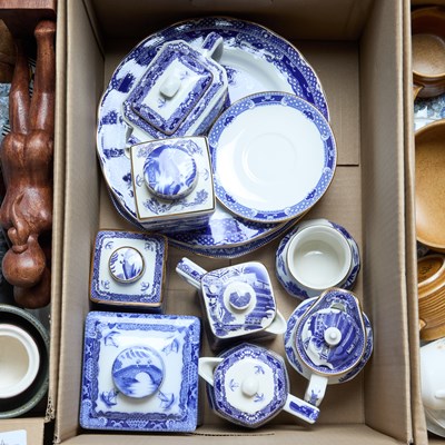 Lot 133 - TWO BOXES OF CERAMICS